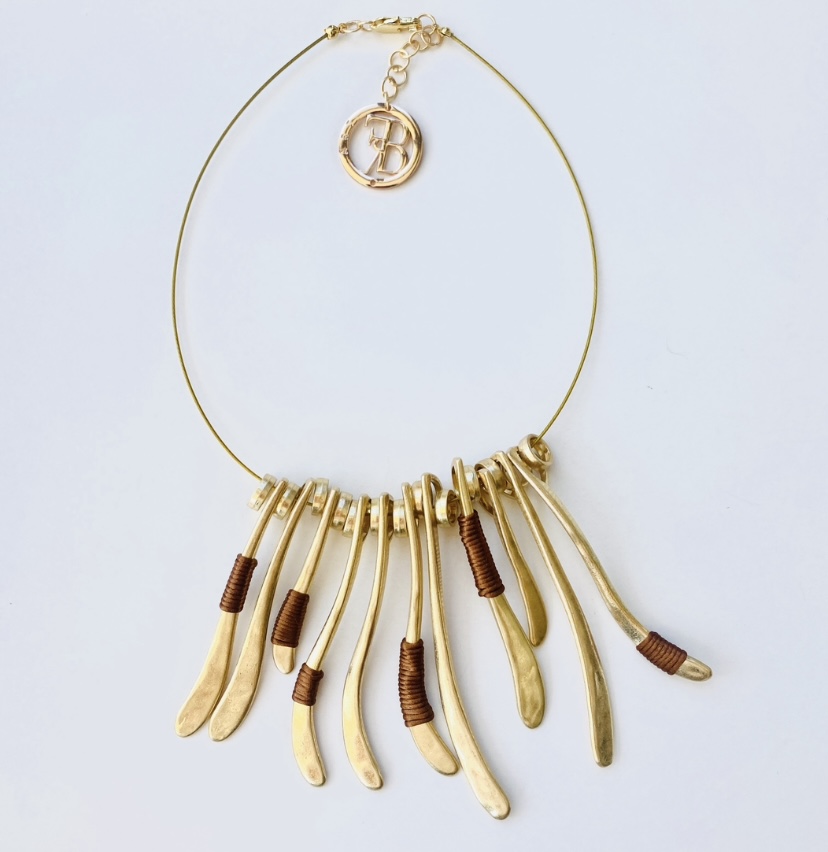 Collar Hilos Libres SOL