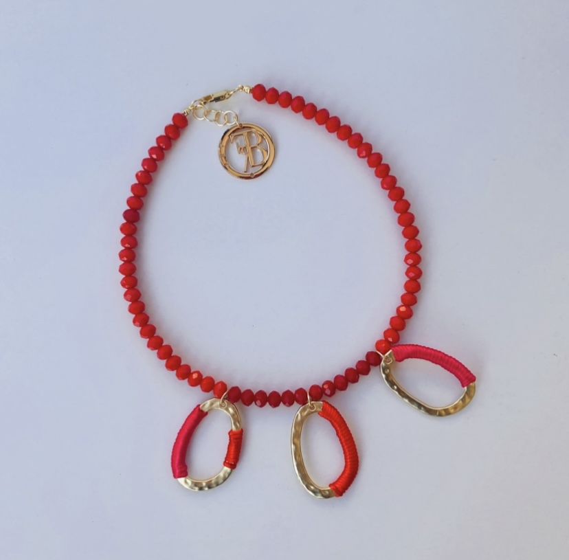 Collar Hilos Libres RED
